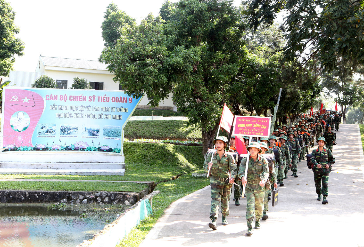 Sẵn sàng cơ động ứng cứu nhân dân trong mùa mưa lũ